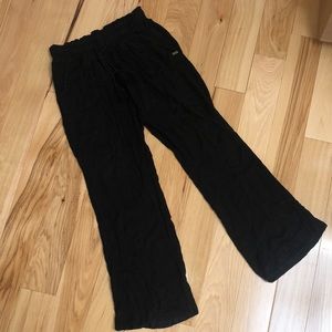 billabong black pants